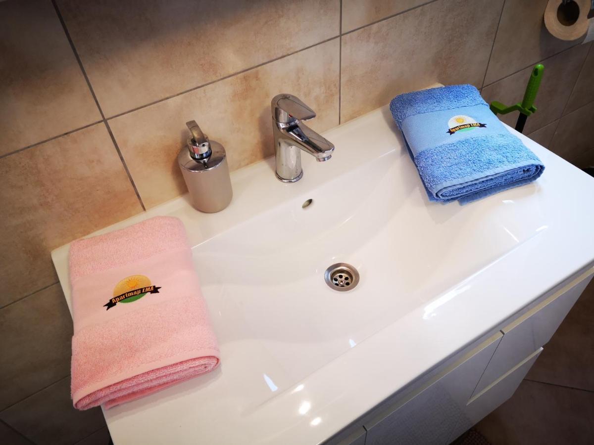 Apartments Ema Podcetrtek Ngoại thất bức ảnh