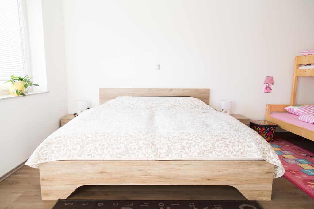 Apartments Ema Podcetrtek Ngoại thất bức ảnh